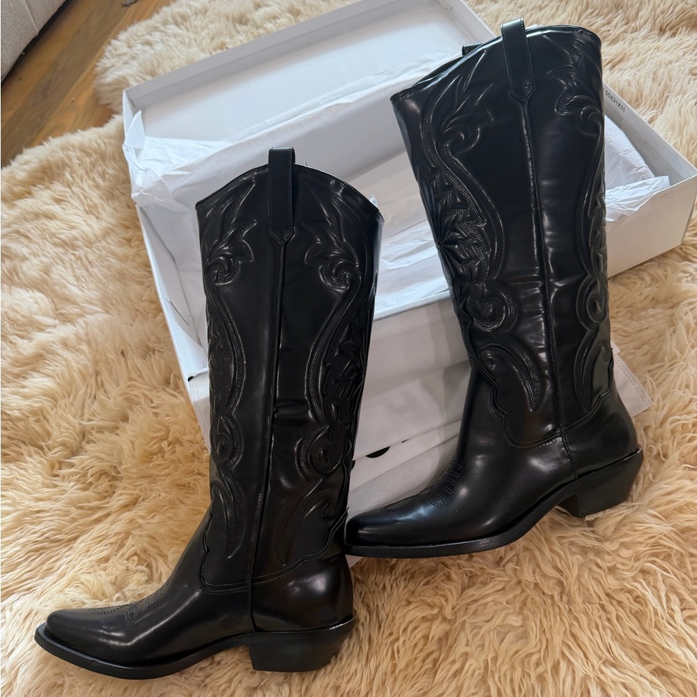 SCHUTZ ‘Zachy Up’ Black Embroidered Knee Boot 8.5